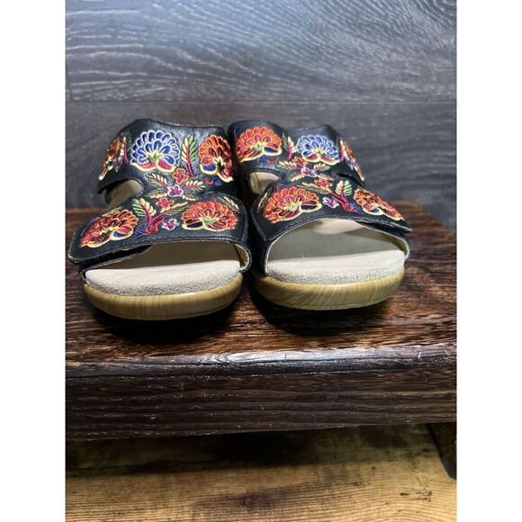 Alegria Linn Embroidered Leather Open Toe Clog Sandal,  EU 39 Women's 8.5. NWOT - Picture 7 of 12